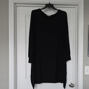 LOFT Black Dolman Sleeve Crew Neck Dress
